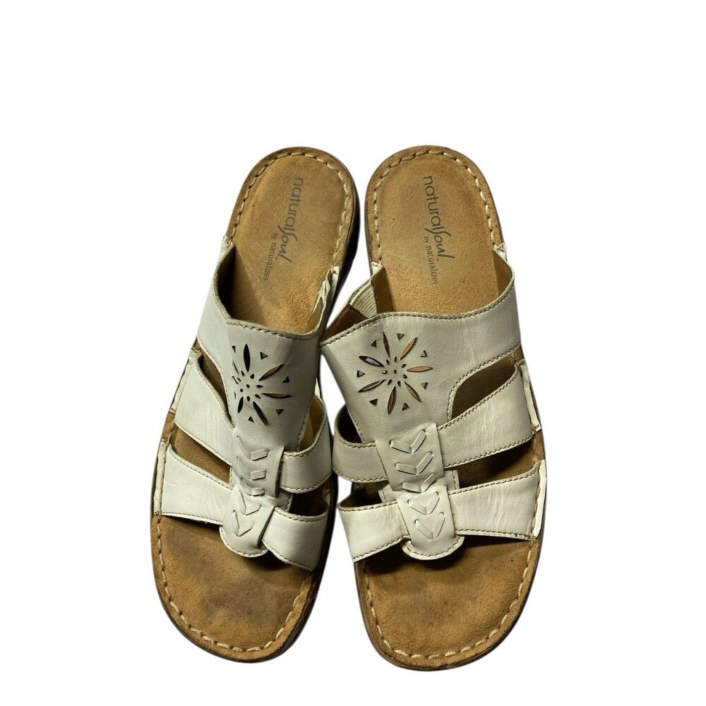 Natural Soul By Naturalizer Women 8.5 M White Leather Cut Out Slide Sandals